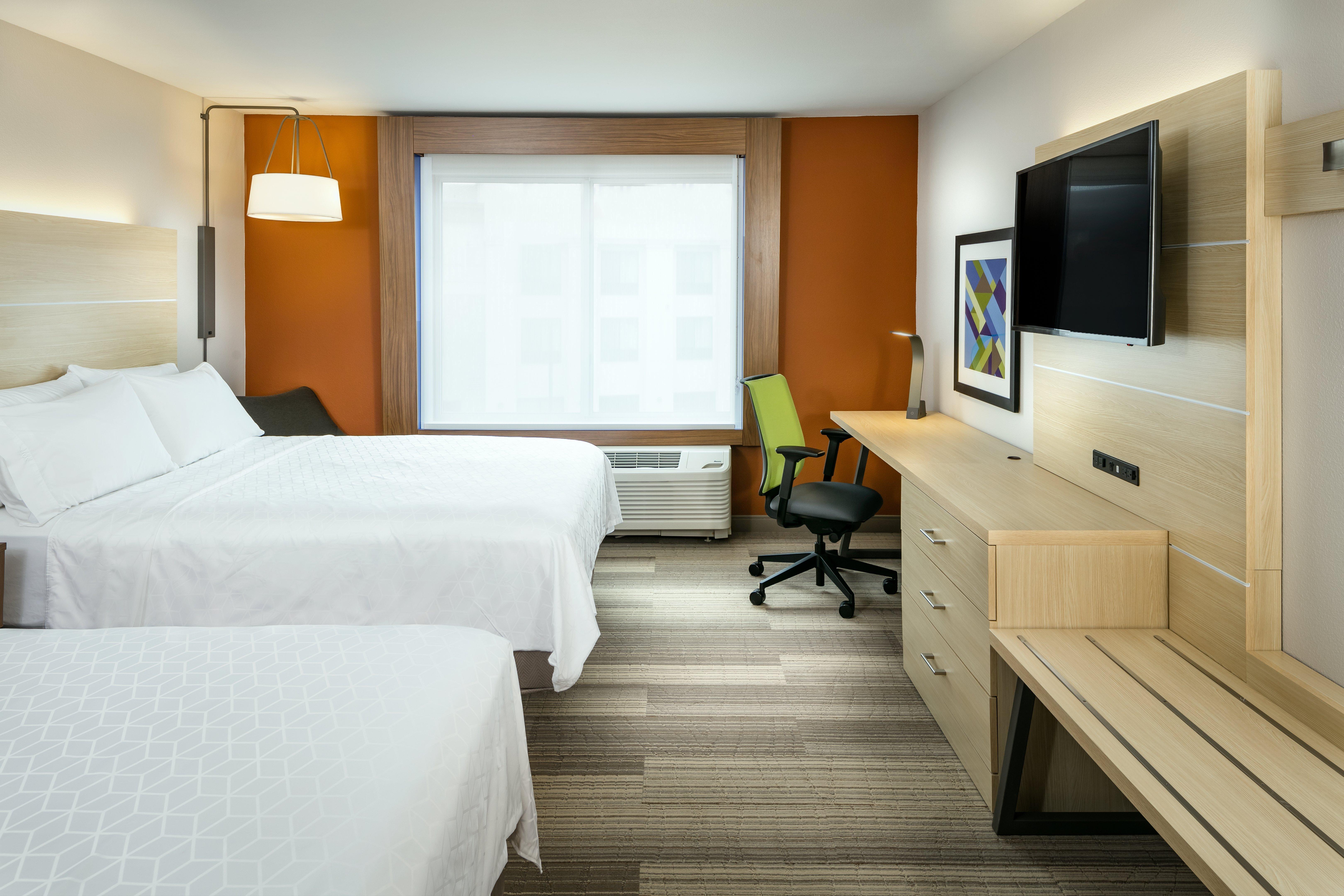 Holiday Inn Express & Suites - Medford By Ihg מראה חיצוני תמונה