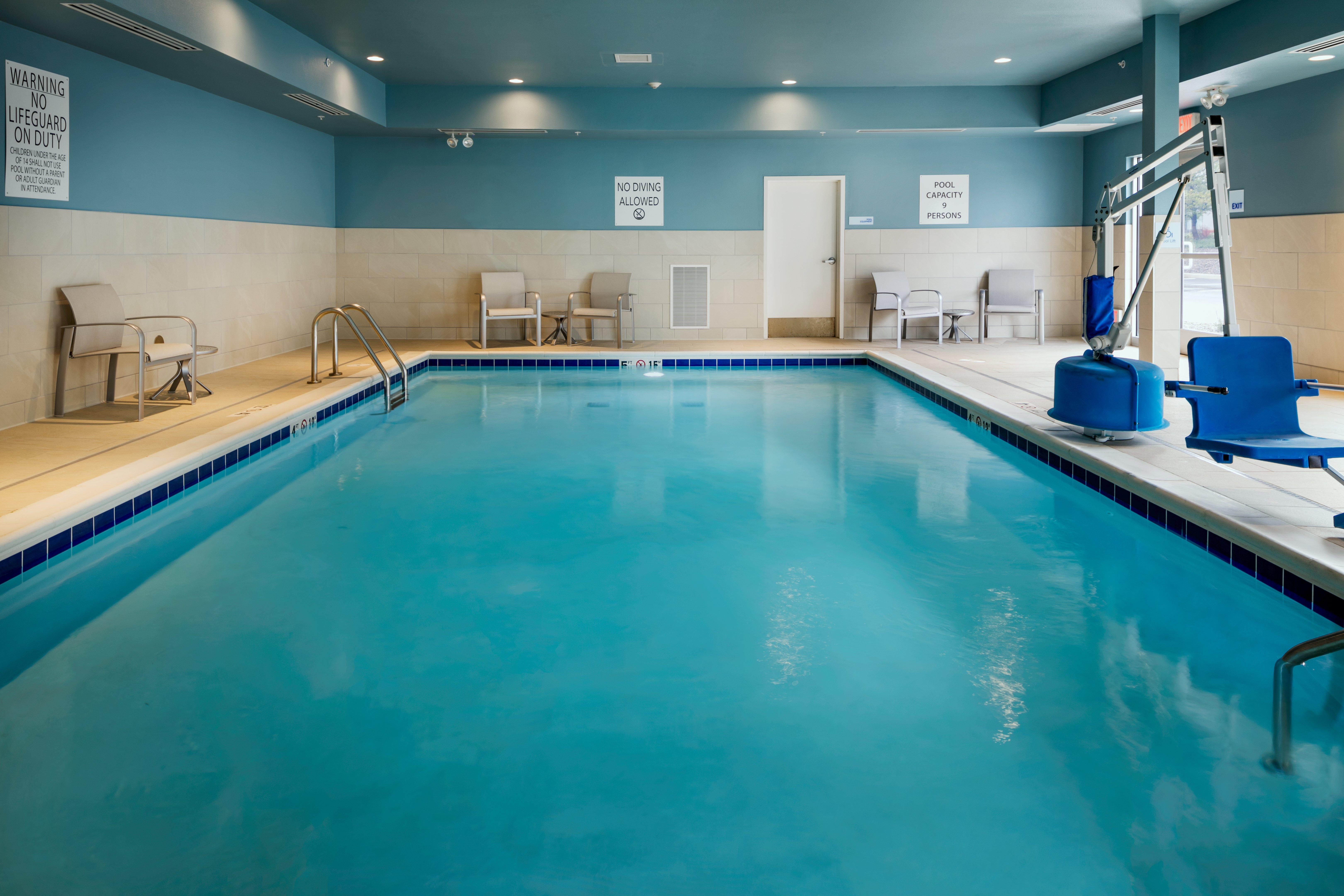 Holiday Inn Express & Suites - Medford By Ihg מראה חיצוני תמונה